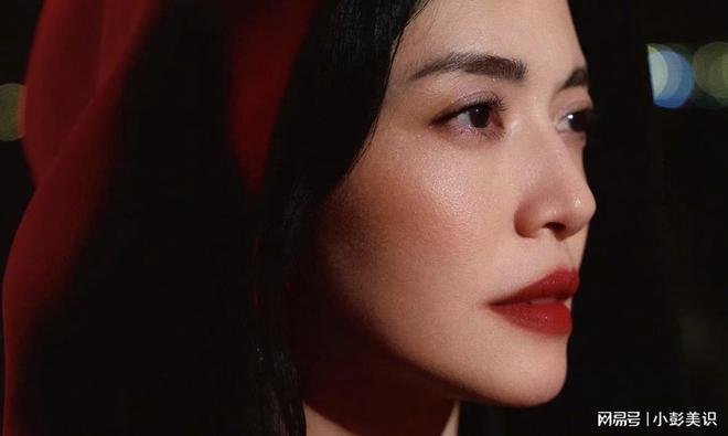 同框看清三人穿搭才懂和少女区别AG真人这一夜姚晨杨幂赵今麦(图5)