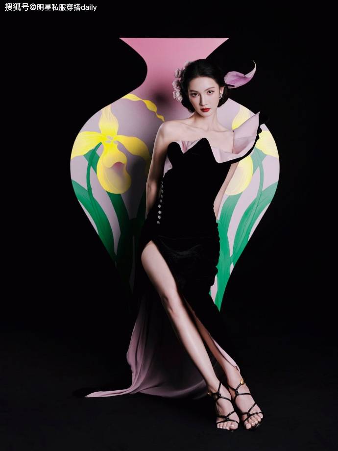 巅峰！4套秋冬穿搭色系温柔减龄又高级！AG真人国际厅金晨增肥成功后回到颜值(图7)